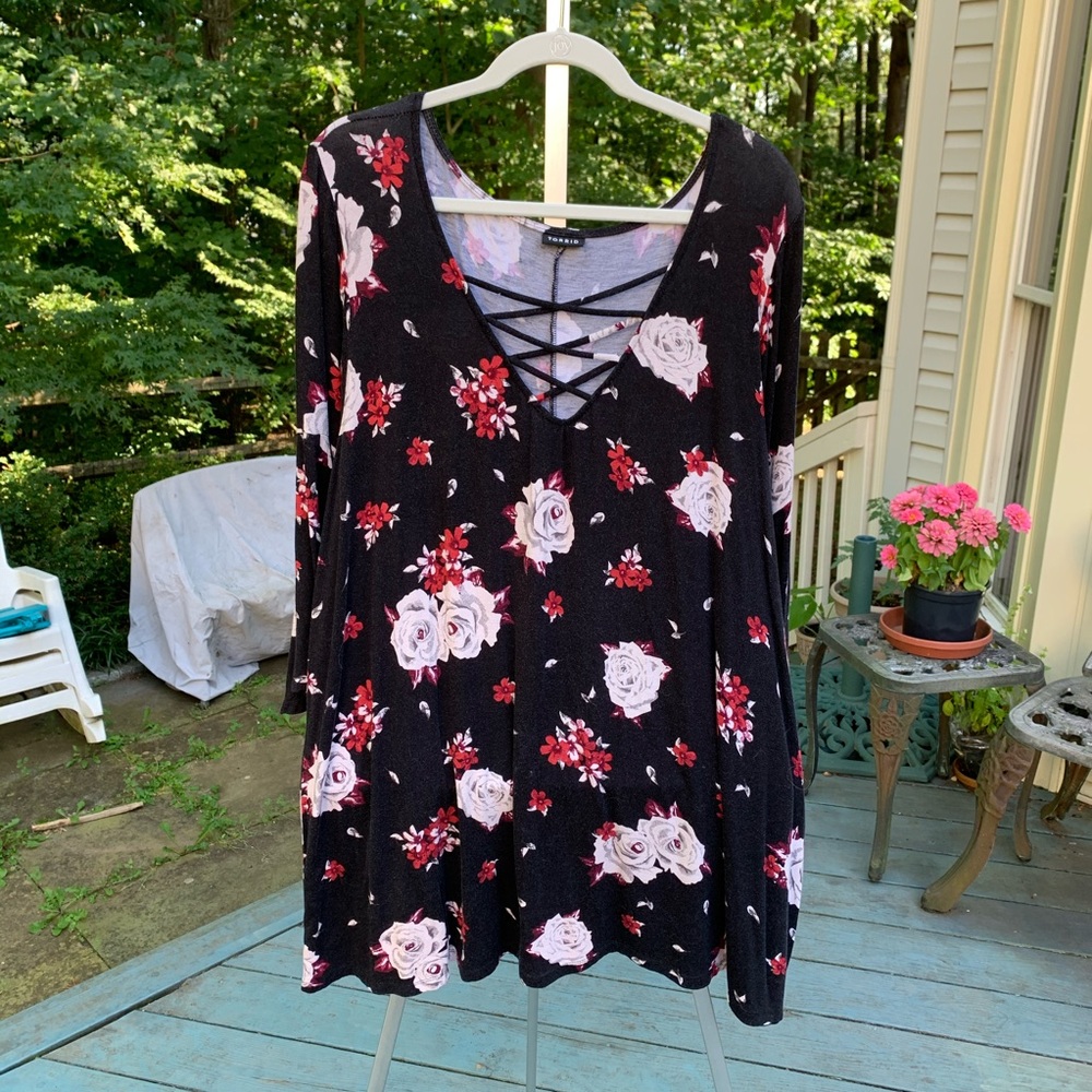 Torrid tunic with bell sleeves